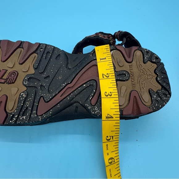 Teva Teradactyle Sandals Burgundy & Black Size 13 - Picture 10 of 10